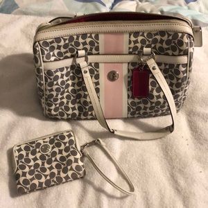 Coach purse and matching wristlet